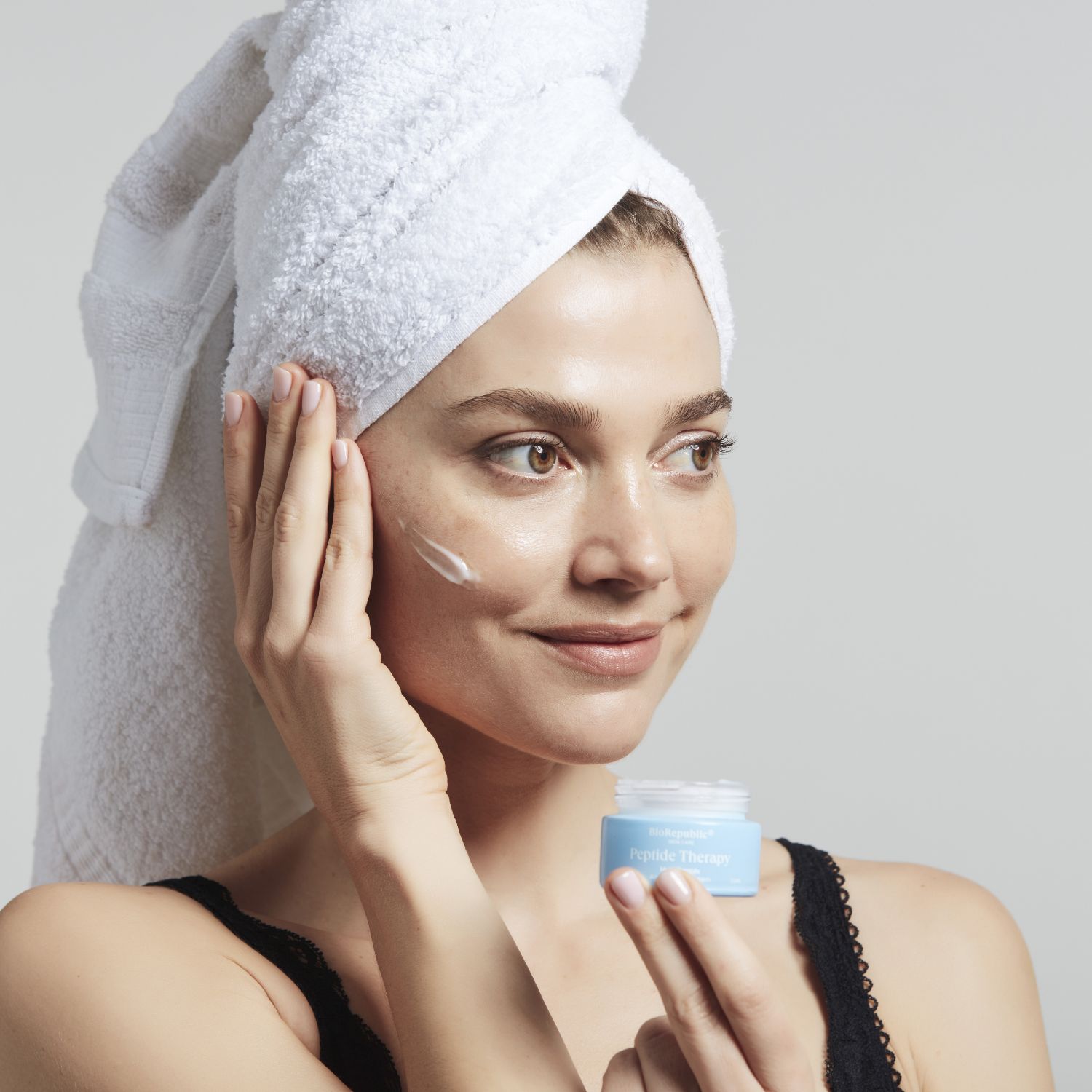 PEPTIDE THERAPY CREAM (CREMA FORTALECEDORA+DESINFLAMANTE)